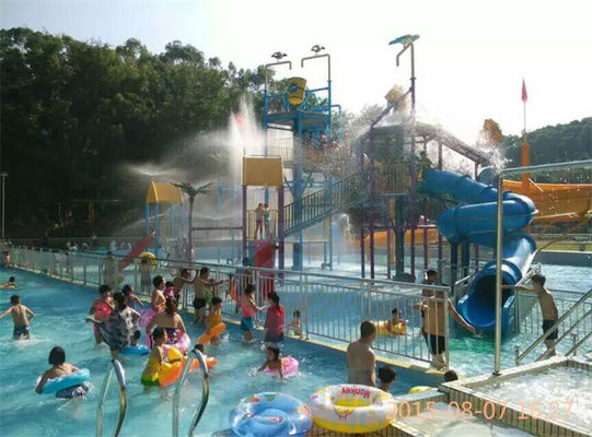 Harga yang bagus Aqua Park Playground Water Slide Family Fiberglass Big Splash Slide Anti Corrosion on line