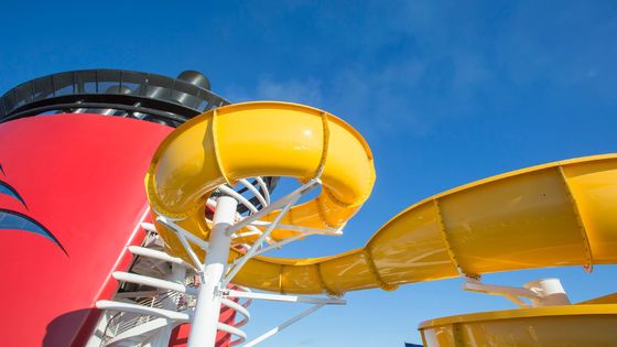 Harga yang bagus Komersial Berenang Peralatan permainan air Slide kolam renang luar Fiberglass untuk anak-anak on line