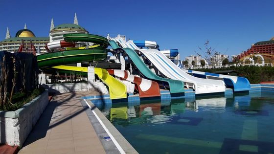 Harga yang bagus Water Amusement Park Rides Game Big Fiberglass Slide for Sale on line
