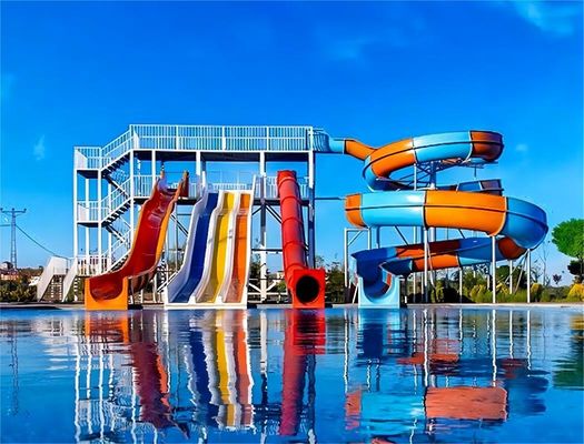Harga yang bagus Taman Hiburan Anak-anak Bermain Air Besar Slide Tinggi 3 Meter Untuk Kolam Renang on line