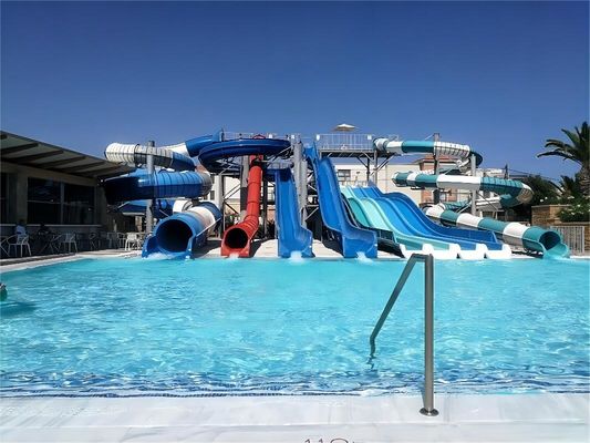 Harga yang bagus ODM Outdoor Kids Playground Equipment Playhouse Fiberglass Water Slide untuk Anak-anak on line