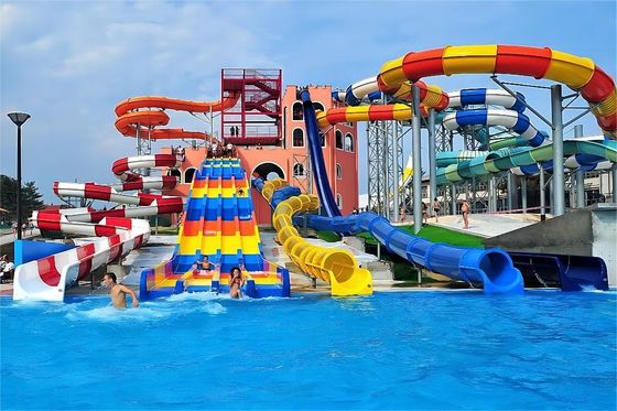 Harga yang bagus ODM Aqua Park Desain Aksesoris Kolam Renang Slide Air Panjang untuk Anak-anak on line