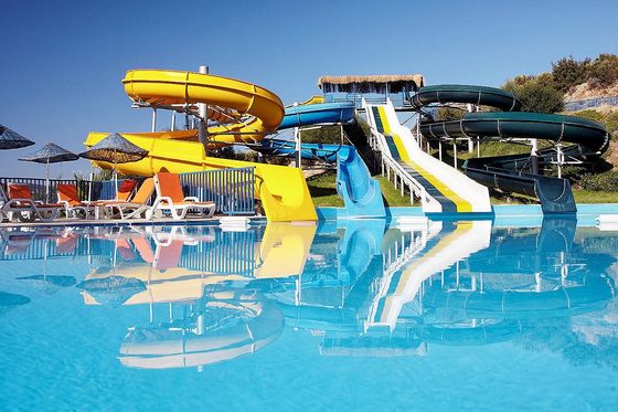 Harga yang bagus ODM Outdoor Kids Spray Playground Water Games Pool Sports Equipment Spiral Slides on line