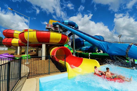 Harga yang bagus Taman permainan air Taman bermain Peralatan kolam renang Slide spiral serat kaca on line