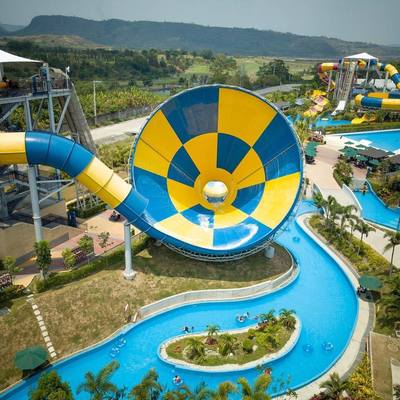 Harga yang bagus Outdoor Fiberglass Water Park Slide with 6-8mm Thickness and 10 Years Service Life in Customized Size on line