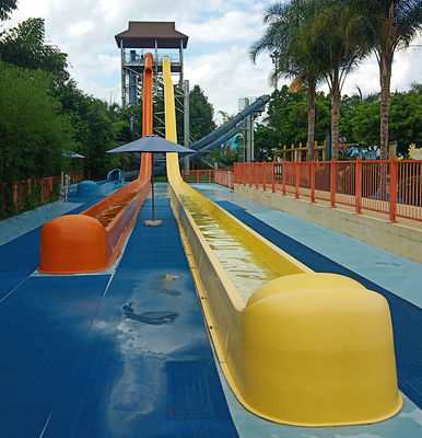 Harga yang bagus Customized Size 6-8mm Thickness Fiberglass Water Park Slide with Over 10 Years Service Life for Outdoor Use on line