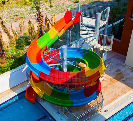 Harga yang bagus Anti UV memudar Kolam renang Slide Air Serat kaca Slide Air Berwarna on line