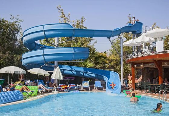 Harga yang bagus Air Taman Hiburan kolam renang Fiberglass Slide Untuk Anak-anak Bermain Warna Disesuaikan on line