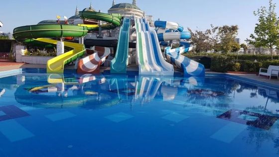 Harga yang bagus Custom Amusement Rides Water Park Slide Untuk Dewasa 1 Orang Bermain on line