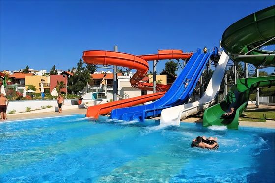 Harga yang bagus Kolam renang di atas tanah Slide serat kaca Anak-anak Hiburan air on line