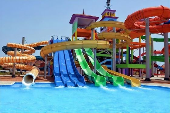Harga yang bagus 18.5Kw 3m Lebar Taman Air Slide Hiburan Taman Tema Fasilitas Permainan on line