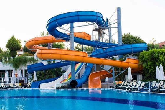 Harga yang bagus Taman Hiburan Komersial Menunggang Slide Air Serat Kaca on line