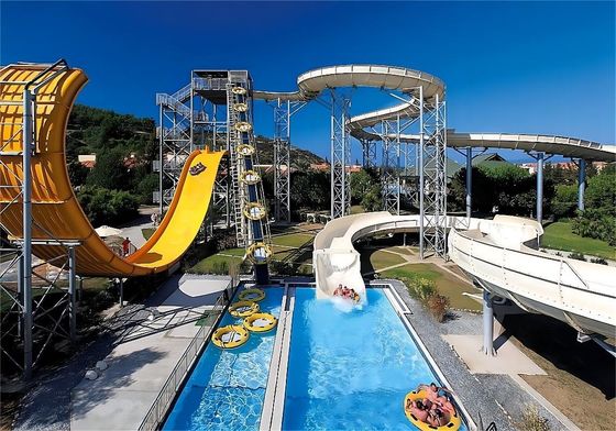 kualitas ODM Water Amuse Aqua Park Rides Fiberglass Slide for Swimming Pool pabrik