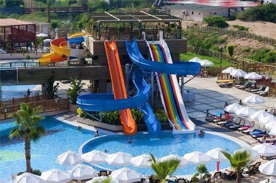Harga yang bagus OEM Outdoor Commercial Amusement Park Karnaval Ride Fiberglass Water Slide Set on line
