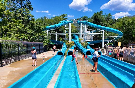 Harga yang bagus ODM Taman Air Anak Kolam Renang Area bermain Aqua Theme Rides Tube Spiral Fiberglass Slide Untuk Anak-anak on line