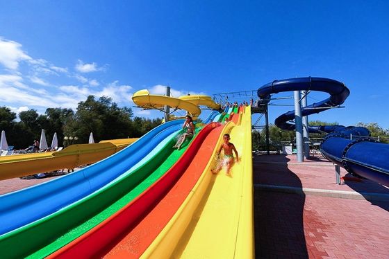 Harga yang bagus ODM Taman Air Dapeng Anak-anak Peralatan Kolam Renang Permainan Fiberglass Slide on line