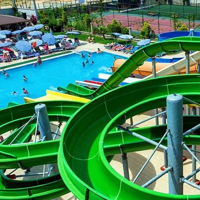 Harga yang bagus Taman hiburan Dewasa Kolam renang Peralatan air Anak-anak Fiberglass Slide on line