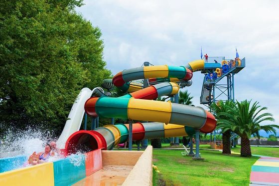 Harga yang bagus OEM Komersial Taman Play Center Water Games Fiberglass Slide Untuk Anak-anak on line