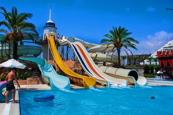 Harga yang bagus Anak-anak taman permainan air taman bermain kolam renang area bermain dengan desain slide air on line