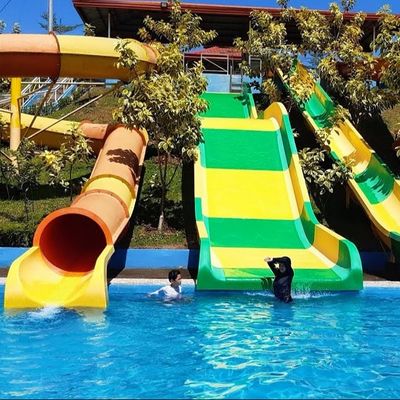 Komersial Outdoor Anak-anak Kolam Renang Serat kaca Water Slide