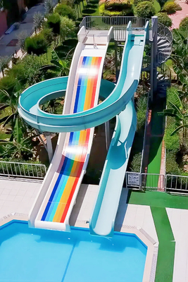 Kolam renang komersial Fiberglass Slide Peralatan bermain air 6-10mm tebal Open High-Speed Rainbow Combination Slide Cocok untuk Water Parks Hotel