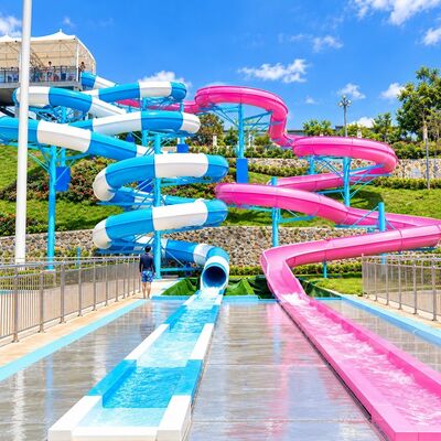 kualitas Kombinasi Perosotan Air Spiral Ganda Fiberglass Peralatan Hiburan Air dengan CE pabrik