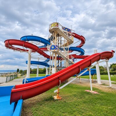 Harga yang bagus Slide air kombinasi khusus dengan spiral dan tabung saluran untuk taman air dengan ROHS online